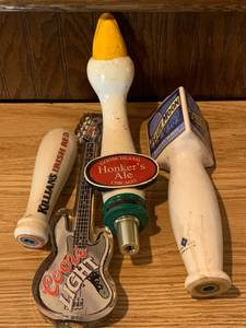 lot 4 image: Lot of 4 Beer Taps