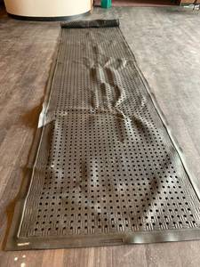 lot 19 image: Cushioned Grease Proof Mat