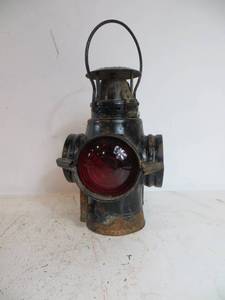 lot 15 image: Adlake Switch Lamp