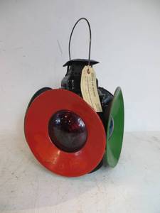 lot 38 image: Adlake Switch Lamp