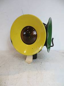 lot 43 image: Railroad Electric Switch Lamp
