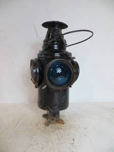 lot 48 image: Dressel Railroad Lamp