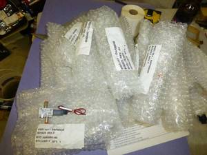 lot 22 image: 20 new SMC solenoid valves...