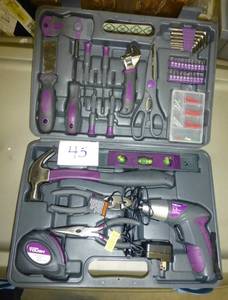lot 45 image: 44pc tool kit in case, tested the d...