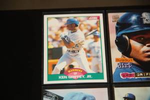 lot 3 image: Ken Griffey Jr All Different with Rookie Card Lot  25 Cards