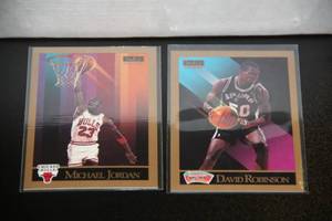 lot 25 image: 1990-91 Skybox Basketball Series 1 Complete Set  300 Cards