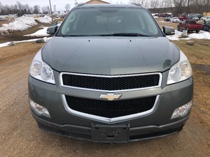 2010 Chevy Traverse AWD -No Reserve-
