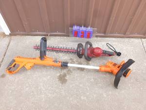 Electric hedge trimmer & 110 volt line trimmer. Tested & works. As shown.