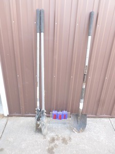 Kobalt shovel & post hole digger. Used condition. As shown.