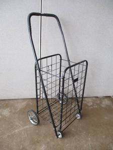 lot 18 image: Wheeled Cart