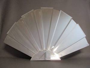 lot 24 image: Mirror
