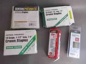 lot 39 image: Staples