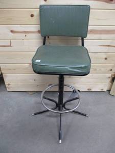 lot 47 image: Shop Chair