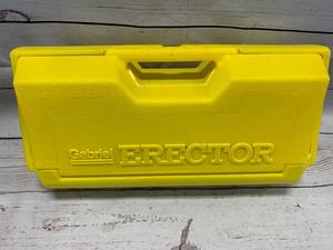 lot 3 image: Vintage 1970s Gabriel Erector Set in Yellow Case