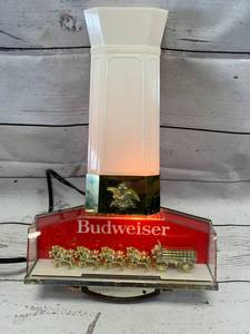 lot 5 image: Antique Budweiser King of Beers Light 15 Tall