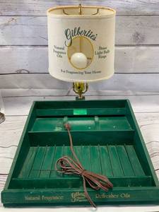 lot 7 image: Gilberties Fragrance Working Oil Lamp (very rare)