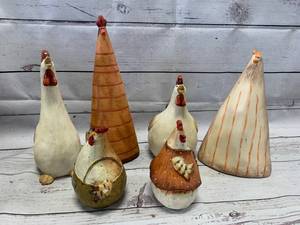 lot 29 image: Lot of 6 Artistic Chickens
