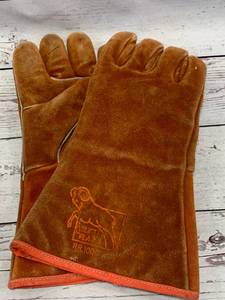 lot 43 image: Red Ram Leather Welding Gloves