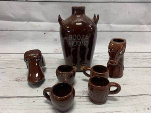 lot 70 image: Vintage Japanese Pottery