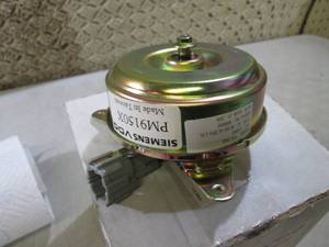 Siemens VDO Radiator Fan Motor PM91...