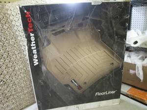 WeatherTech 2nd Row Floor Liner Che...