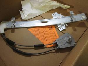 TYC Kia Front Passenger Side Replac...