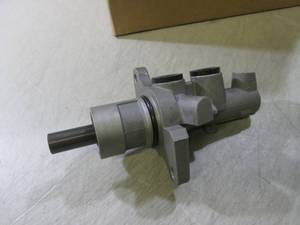 URO Parts Brake Master Cylinder 34 ...
