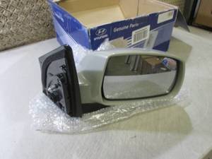 Hyundai Right Side Rearview Mirror ...