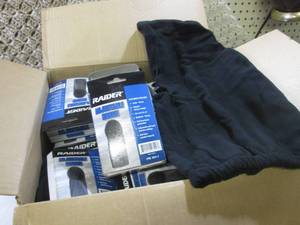 Lot of 25 Raider Black Fleece Adjus...