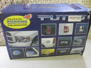 Putco Chrome Accessory Kit GMC Sier...