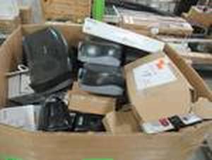 lot 85 image: WHOLESALE MIXED PALLET - MISCELLANEOUS FAUCETS, TISSUE AND SOAP DISPENSERS, SMALL HOUSEWARES AND MORE