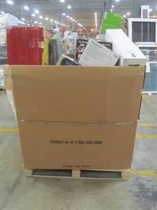 lot 62 image: WHOLESALE MIXED PALLET OF RETURNS - LIGHTING AND HOME DECOR