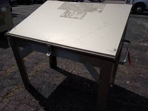 lot 245 image: Commercial Receiving Table