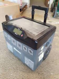 lot 21 image: Power G Mobile Power Center 1800W