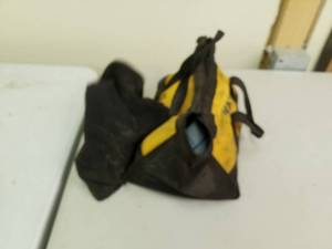 lot 180 image: DeWalt Tool Bag with Various Size Hole Drill Bits, Thread Guides
