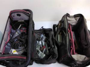 lot 136 image: Lot of (3) Soft-Side Tool Bags with Misc. Hand Tools
