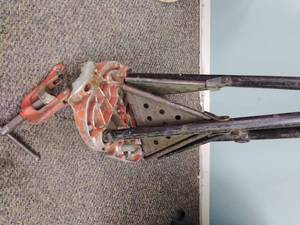 lot 146 image: Metal Rigid Tripod