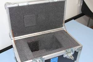 lot 30 image: Heavy Duty Foam-Lined ATA-Rated Shipping Case - 21x12x12 with Carry Handle