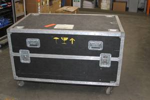 lot 42 image: LARGE Rolling ATA-Rated Hard-Sided Heavy Duty Foam-Lined Shipping Case