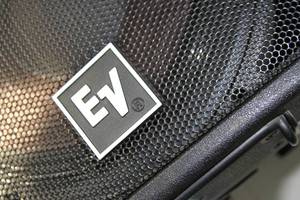 lot 101 image: EV  Electro-Voice 12 Passive Compact Pro Audio Loudspeaker  Speaker with Bracket