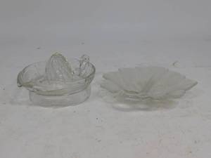 Vintage Juicer & Hors Doeuvres Tray