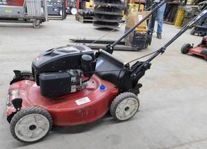 lot 41 image: Toro 22 Personal Pace Lawn Mower