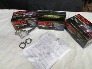 lot 24 image: 3pc. BOSCH Premium Fuel Pump Part#...