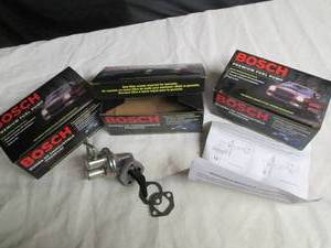 lot 70 image: 3pc. BOSCH Premium Fuel Pump Part#...