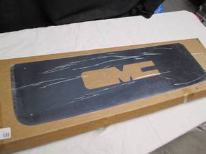 lot 212 image: Putco (300109) 94-98 GMC Seirra S...