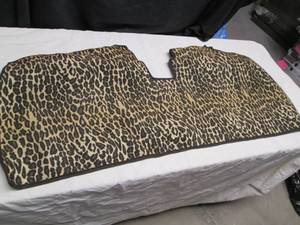 lot 213 image: Cover King Custom Fit Dashboard Cov...