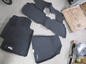 lot 224 image: Toyota Highlander 2008-2013 Full Se...