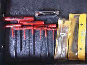 lot 14 image: Craftsman Allen Wrenches