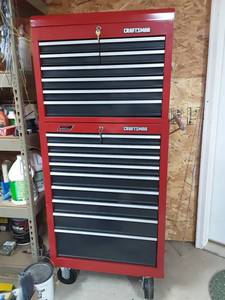 lot 45 image: Craftsman 2 Piece Rolling & Stacking Tool Box (Like New-With Keys)