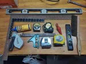 lot 46 image: Levels, Straight Edge, Tape Measures, Chalk Line, Plumb Bob